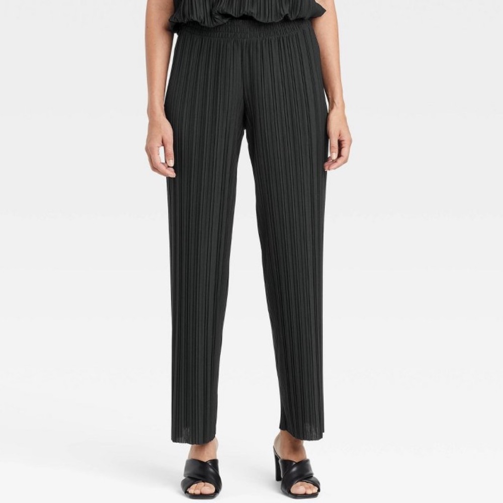 BNWT pull on wide leg pant